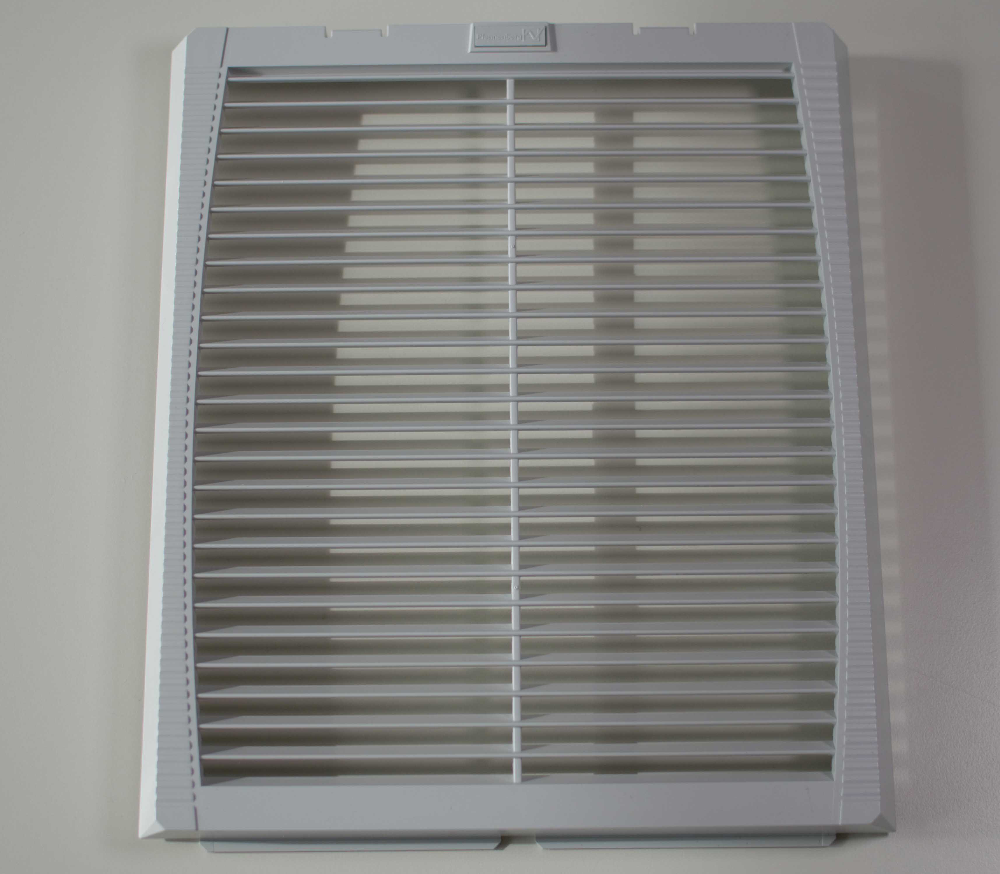 Filter adapter for cooling units